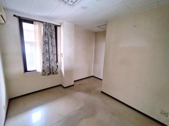 天王町 天市ビルの内装