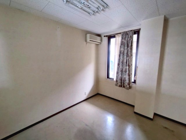 天王町 天市ビルの内装