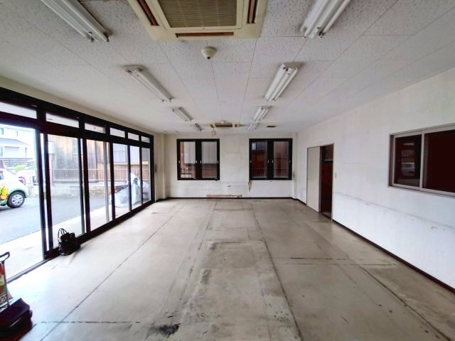 天王町 天市ビルの内装