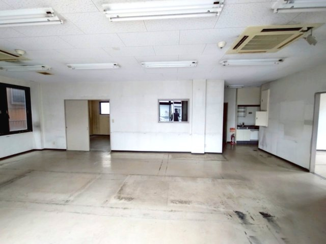 天王町 天市ビルの内装