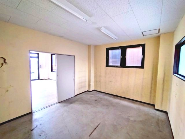 天王町 天市ビルの内装