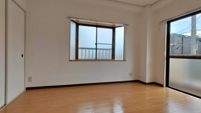 【洋室】 | グランデ栄町