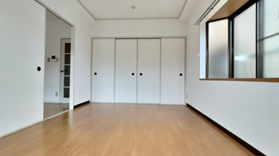 【居間・リビング】 | グランデ栄町 | 改装前