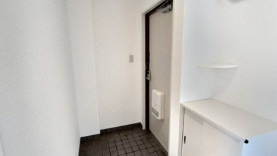 【玄関】 | グランデ栄町
