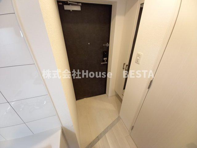 エスリード神戸レジデンスの玄関