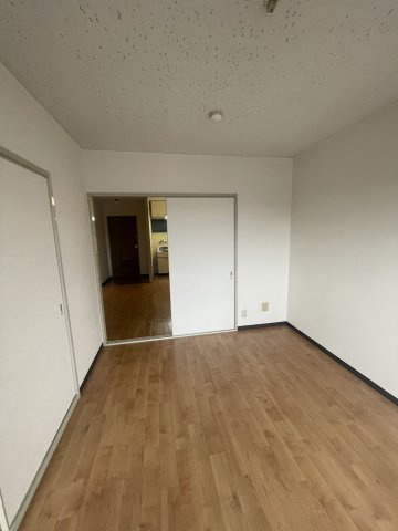 プレアール蔀屋本町の居間・リビング