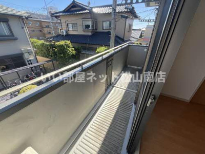 【バルコニー】 | バリュージュ生石 Ｂ棟