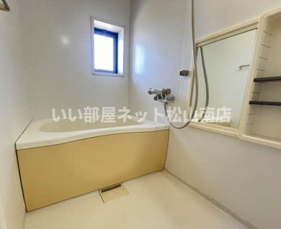 【浴室】 | バリュージュ生石 Ｂ棟