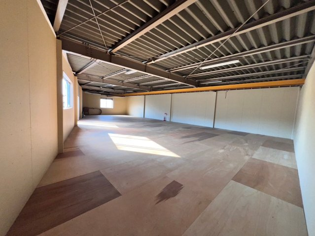 山綱 大谷様貸店舗の内装