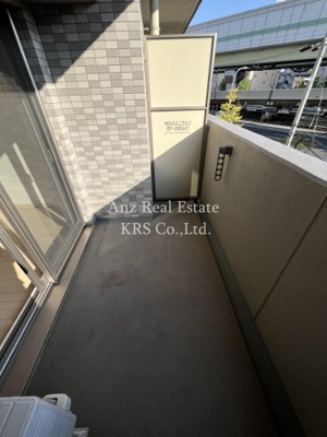 【バルコニー】 | エスリード阿波座シティーウエスト | 物干し竿付きの南面バルコニー♪日当たり抜群♪