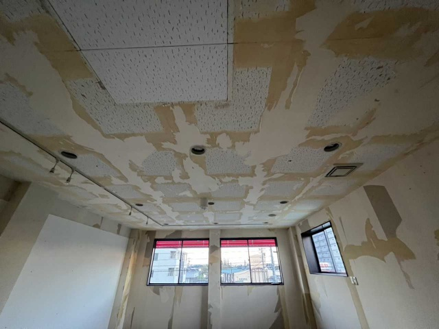 ピボット池下WESTのロビー