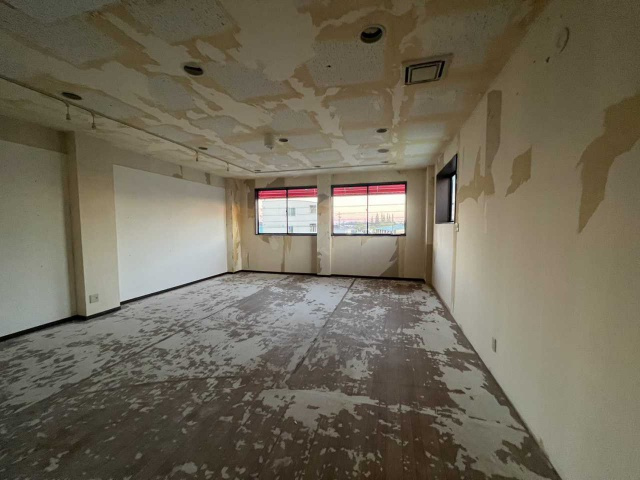 ピボット池下WESTのロビー