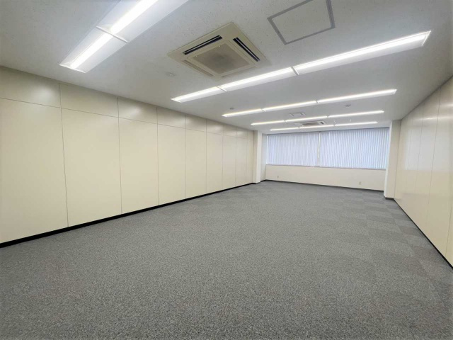 第5セントラルビルのロビー