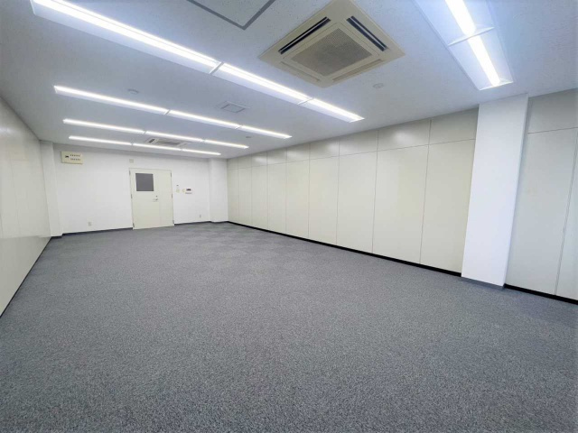 第5セントラルビルのロビー