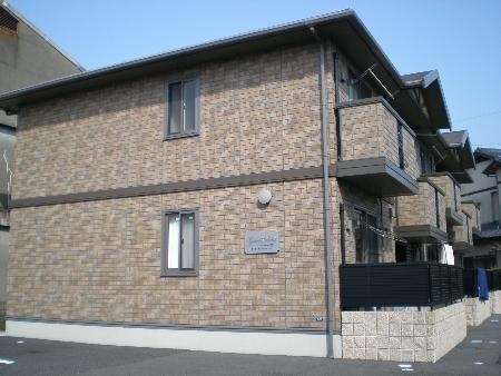 熊本市南区八幡９丁目のアパートの外観