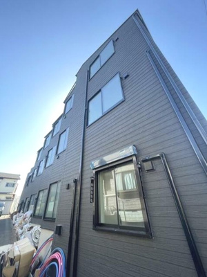 【その他共用部分】 | ライブリー上板橋 | 物干しフック付きでお洗濯の外干しも可能です(^^♪