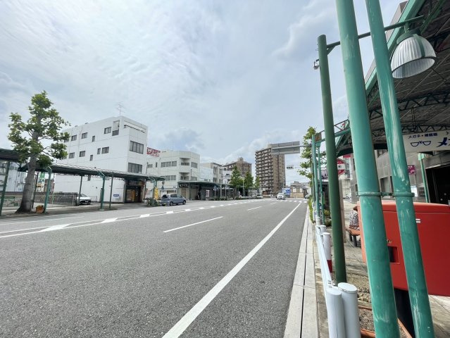 中野ビルの駐車場