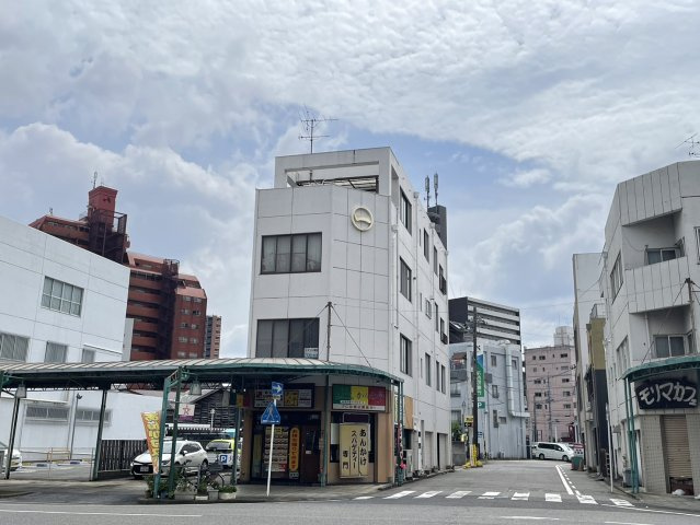 中野ビルの周辺