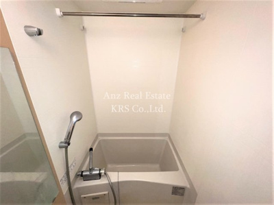 【浴室】 | レジュールアッシュ中之島SOUTH | 雨の日でも安心して洗濯物を干せる浴室乾燥機付き♪