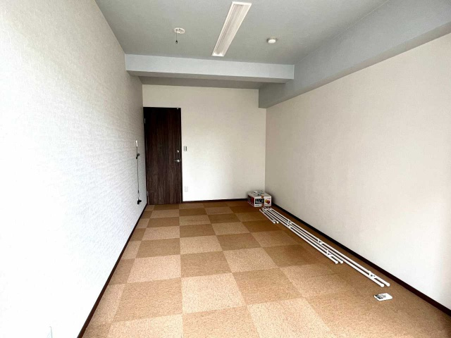 ライジングサン安城 E-room32の内装