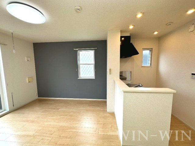 シップスガーデンの居間・リビング