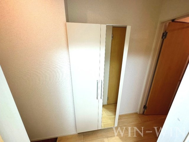 シップスガーデンの玄関