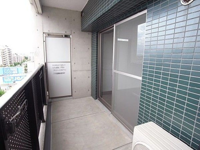 【バルコニー】 | エンクレスト香椎 | 別号室の写真になります。現況優先。
