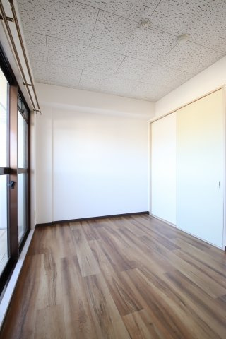 【洋室】 | グリーンヒルハイツ