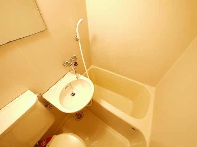 コーポあすなろAの浴室