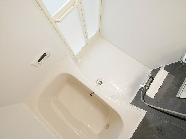 アプリコットⅢの浴室|きれいなお風呂です