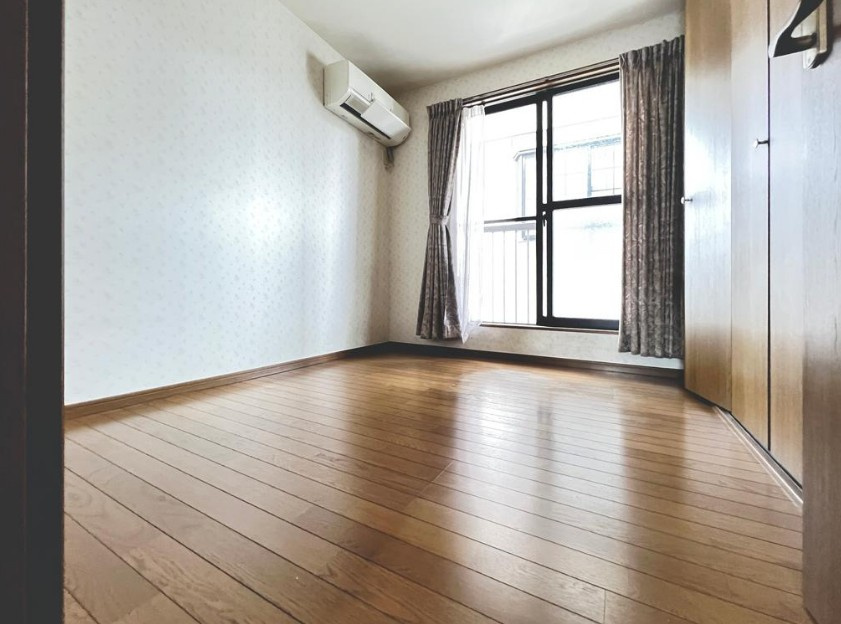 宇治市小倉町南堀池の寝室