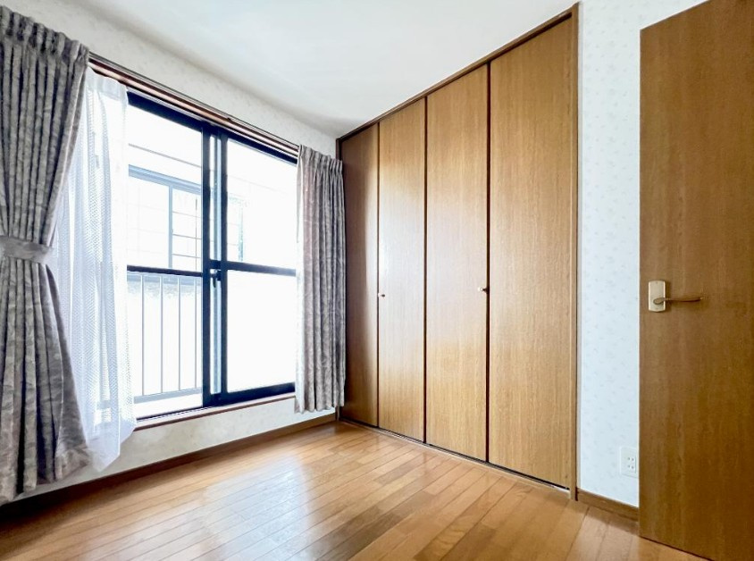 宇治市小倉町南堀池の洋室