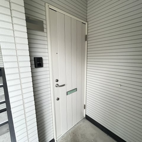 リブフラットの玄関