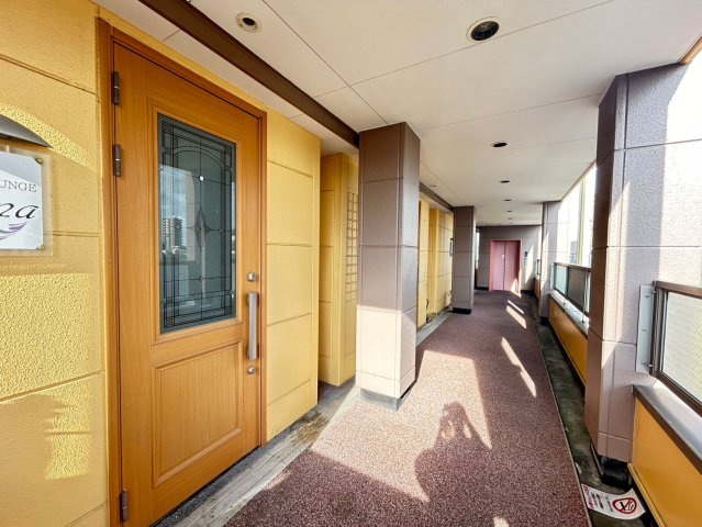 日の出町 ひふみビルのエントランス