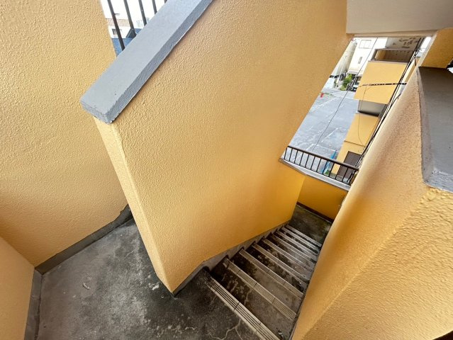 日の出町 ひふみビルのバルコニー