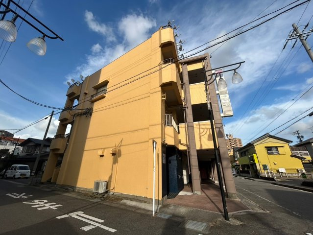 日の出町 ひふみビルの外観