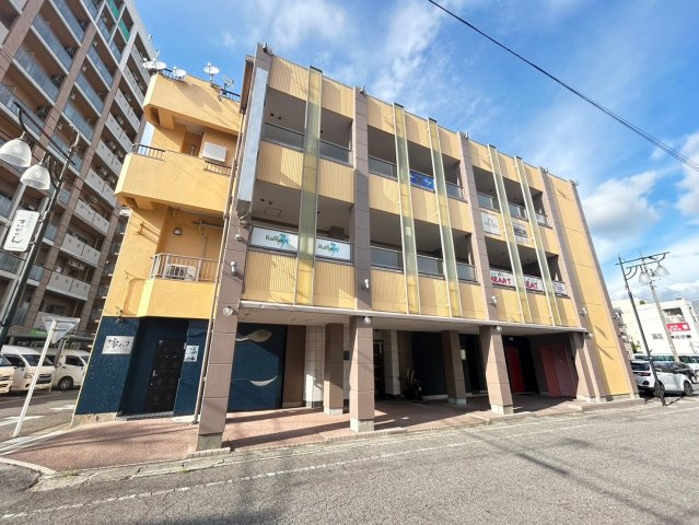 日の出町 ひふみビルの外観