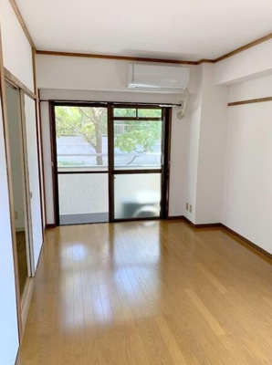 【居間・リビング】 | フラワーハイツ