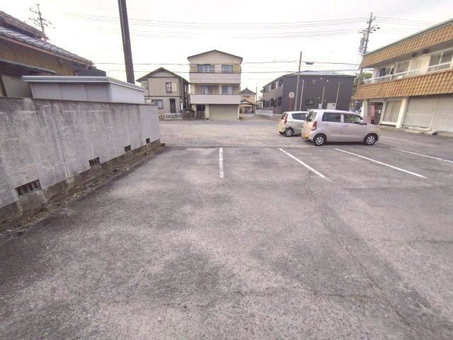相生町 センター相生の駐車場