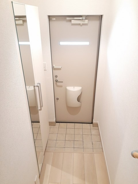 コスモフランBの玄関