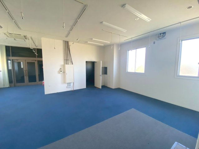 ピボット緒川の内装