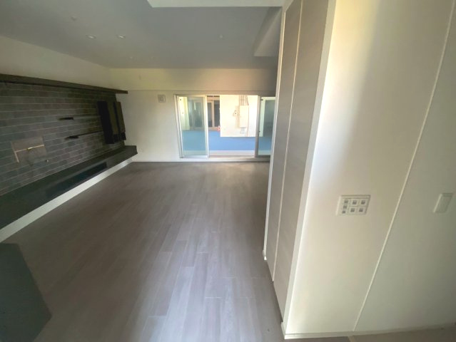 ピボット緒川の内装