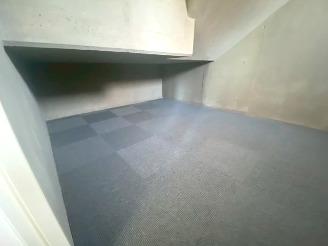 ピボット緒川の内装