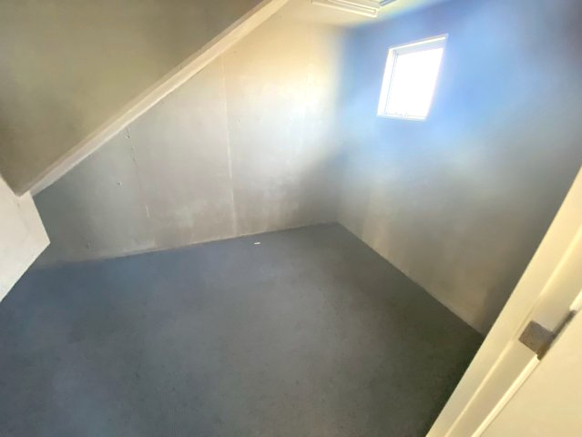 ピボット緒川の内装