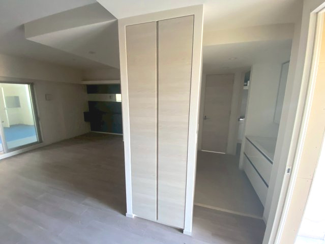 ピボット緒川の内装