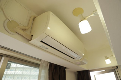 【冷暖房・空調設備】 | ダイアパレス八王子大和田 | 設備と言っても種類が多く、欲しいものすべてが設置されていることは少ないでしょう。そのため、予めご家族でどの設備が必須になるかなどを決めてから現地を見学することでより住み始めの想像が出来ていいでしょう。