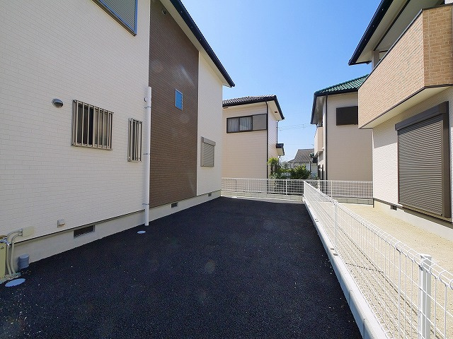 松田タウンハウスⅥ（4-21）の駐車場