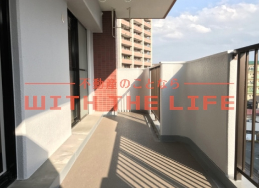 センチュリー中央【キャッシュバック対象物件】のその他|バルコニーからの眺めを楽しみながら食事をしませんか