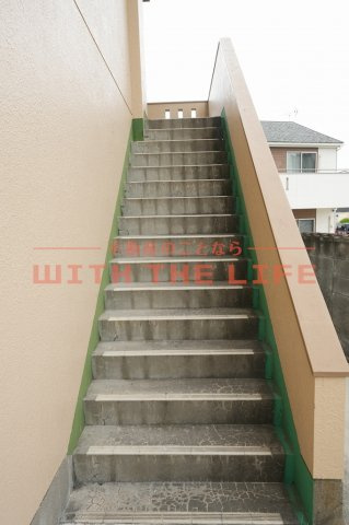 ドウエル小川【キャッシュバック】のエントランス