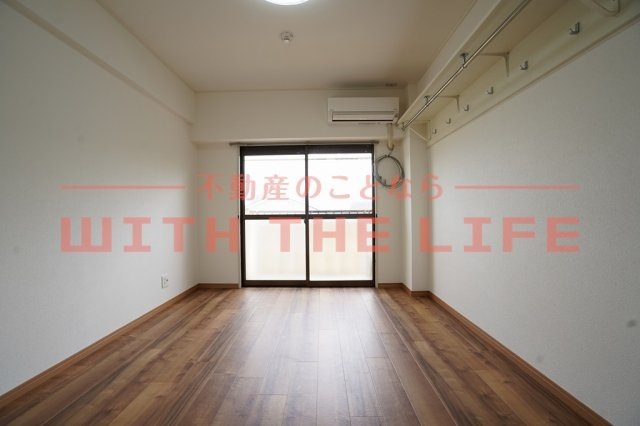 ドウエル小川【キャッシュバック】の洋室|広々とした洋室です